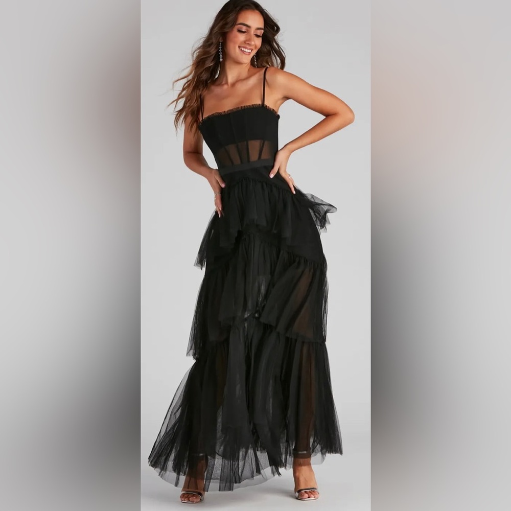 BCBG MAX AZRIA BLACK TIERED TULLE DRESS WITH TAGS SIZE US 10.